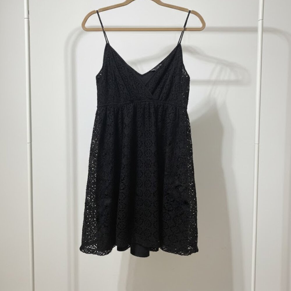 Express Black Eyelet Babydoll Empire Lined Spaghetti Strap Sundress Size Large